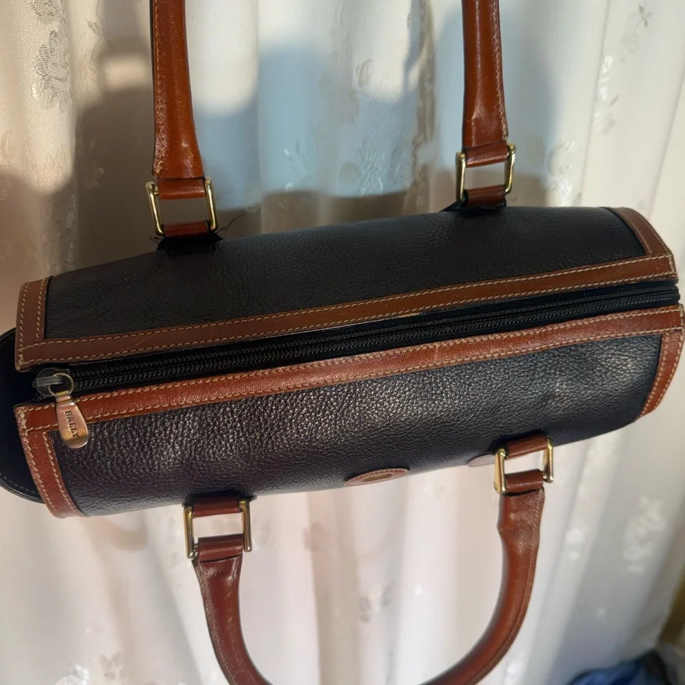 Leather Two-Tone Black and Brown Men's Satchel Bag - Picture 16 of 16